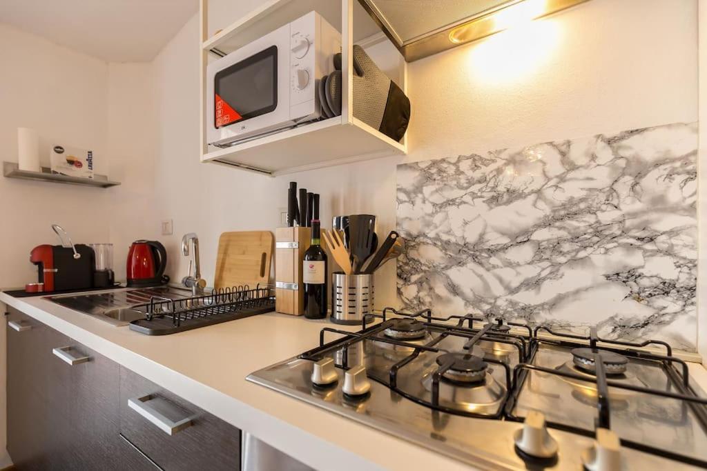 Unique & Strategic Flat, 50M From M4 Station Apartment Milan Exterior photo
